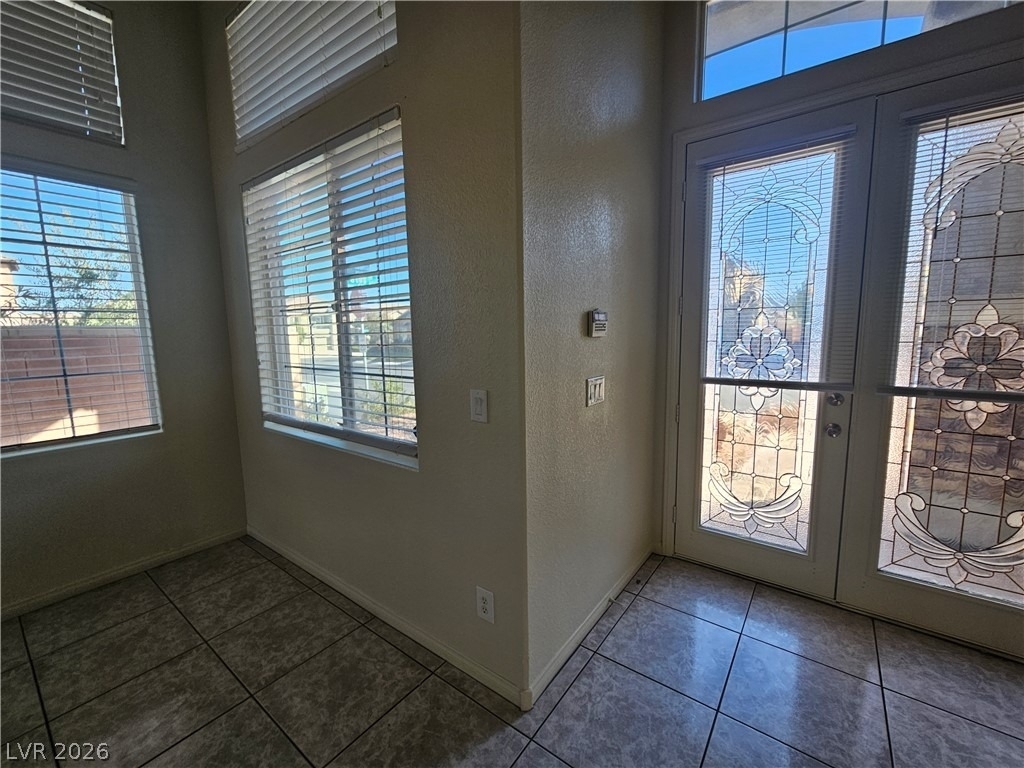10134 Reflection Brook Avenue - Photo 5
