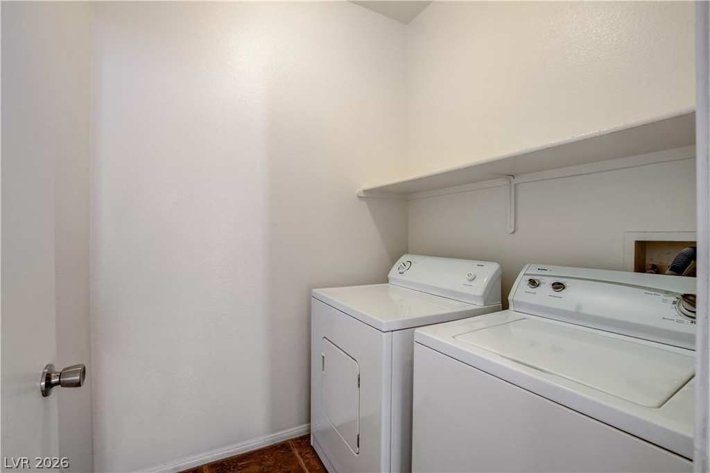 9890 Ridgehaven Avenue - Photo 14