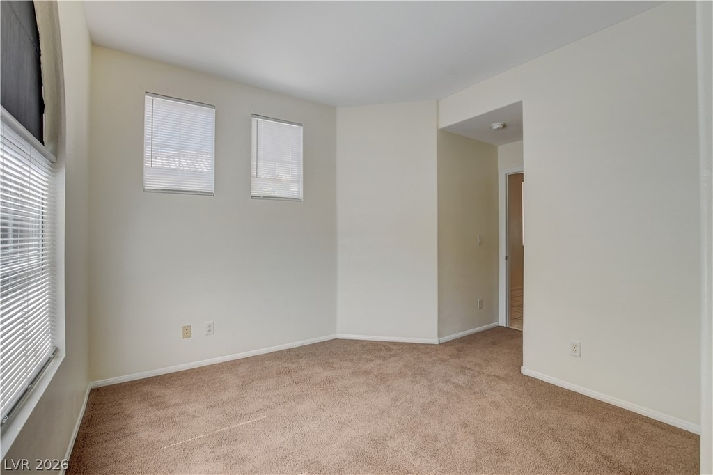 9890 Ridgehaven Avenue - Photo 8