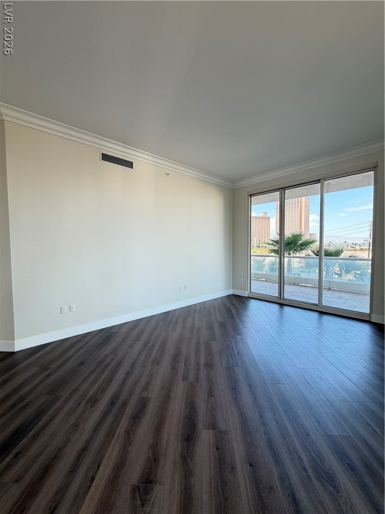 2777 Paradise Road - Photo 3