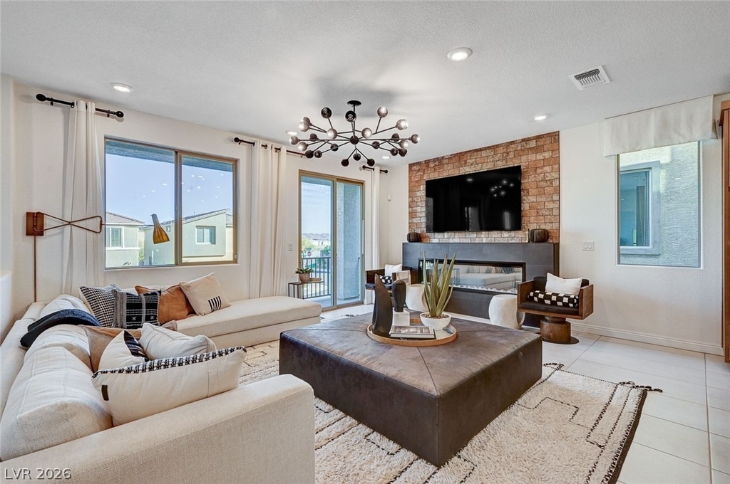 7977 Texas Hills Street - Photo 3
