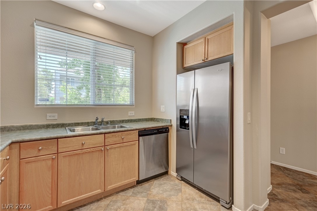 10592 Valdosta Avenue - Photo 7