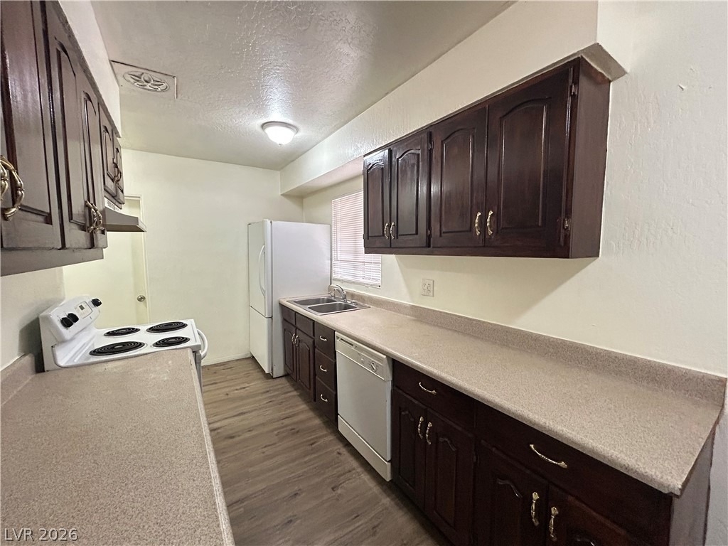 373 N Bruce Street - Photo 4