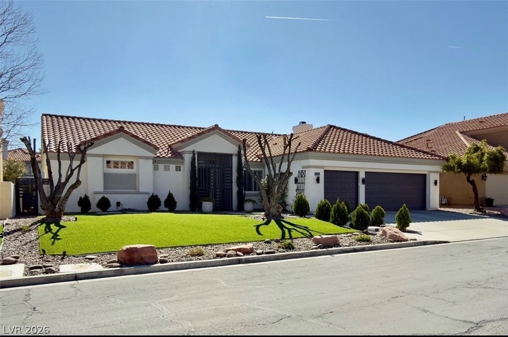 1524 Breeze Canyon Drive - Photo 0