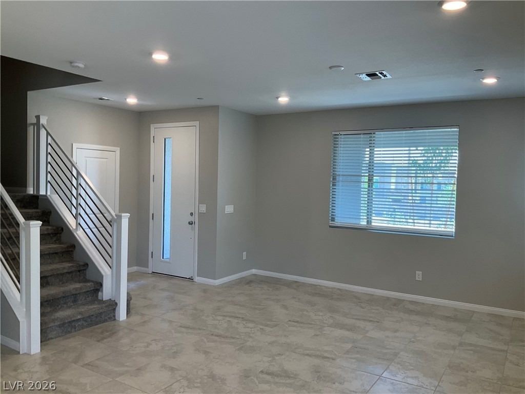 510 Mahogany Ridge Street - Photo 2