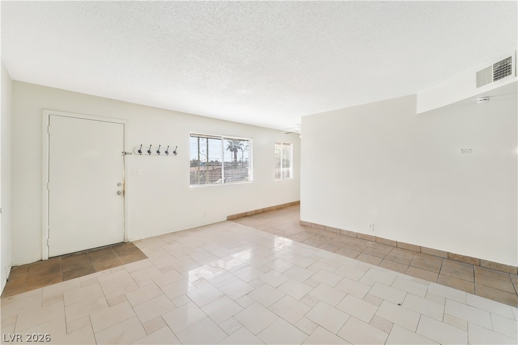 5104 Pebble Beach Boulevard - Photo 3