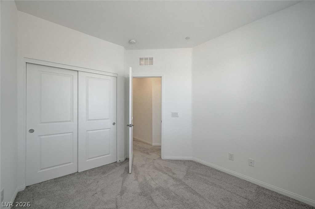 242 Freeport View Place - Photo 11