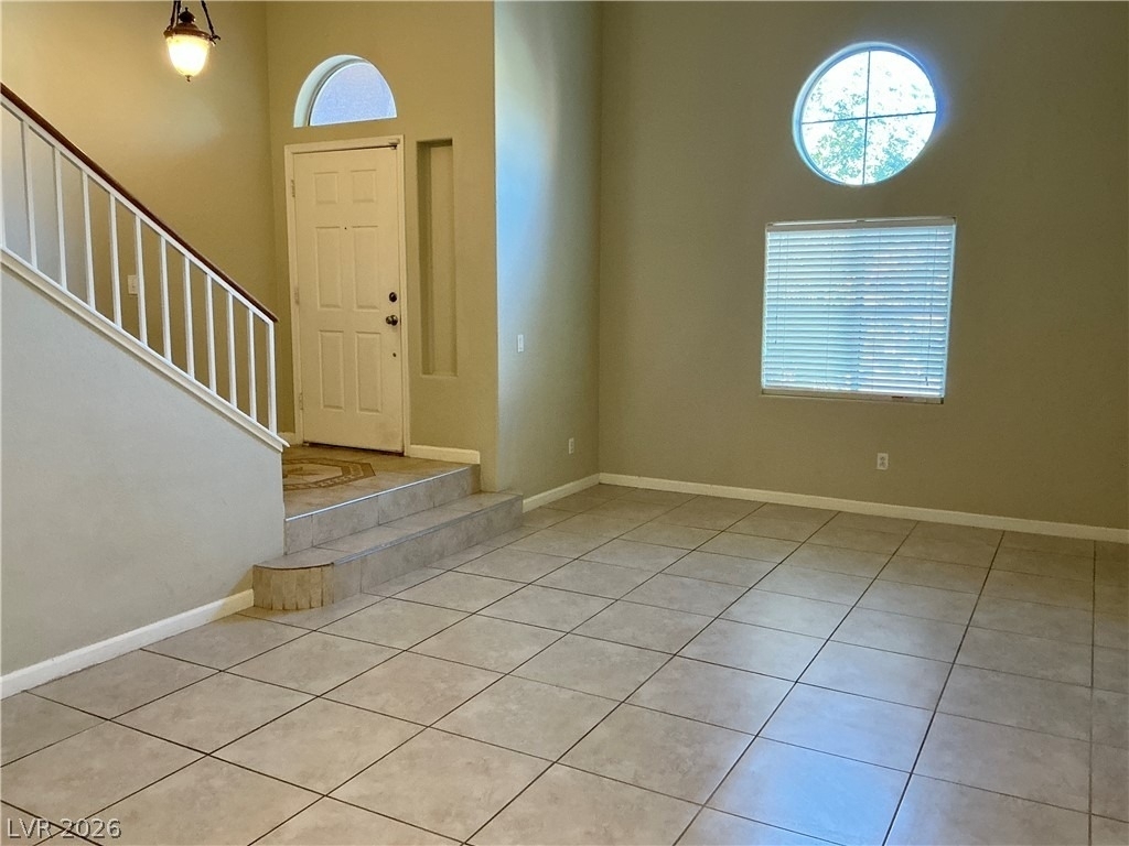8737 Wintry Garden Avenue - Photo 4