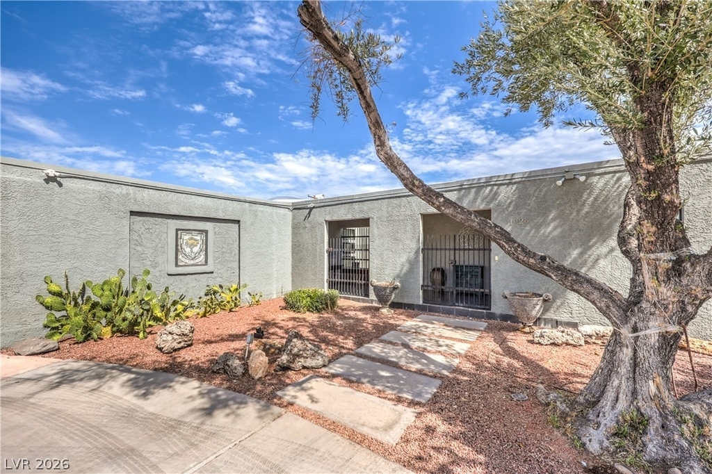 1926 Papago Lane - Photo 1