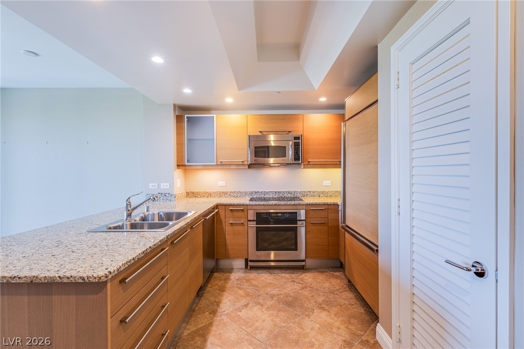 322 Karen Avenue - Photo 12