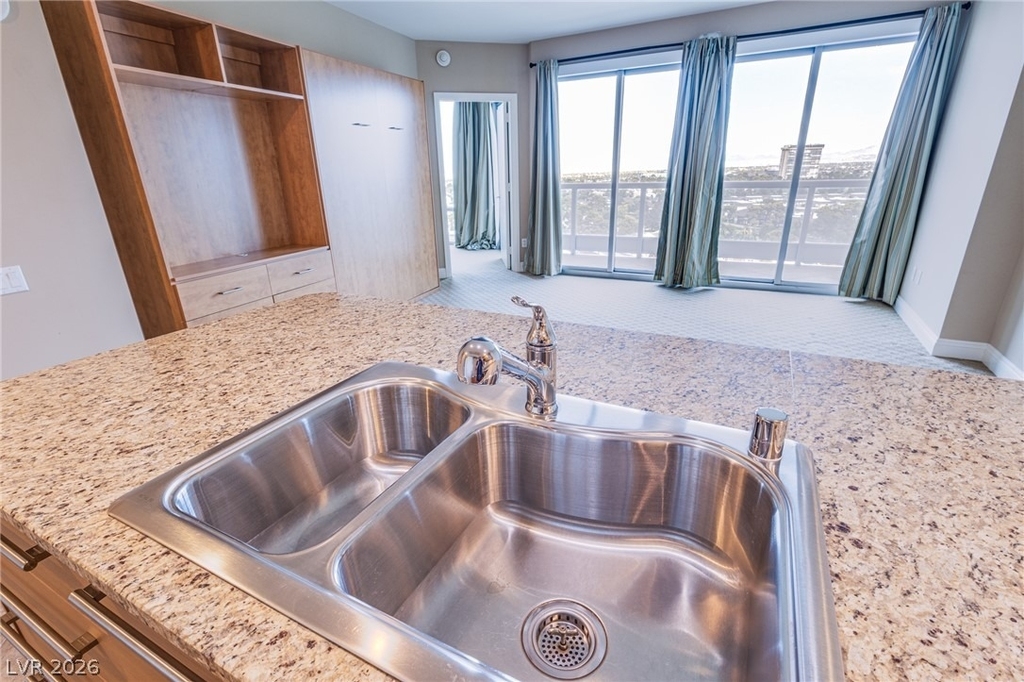 322 Karen Avenue - Photo 15