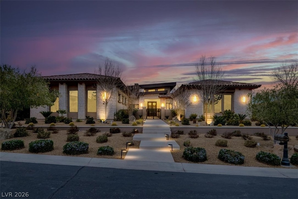 20 Pebble Hills Court - Photo 0