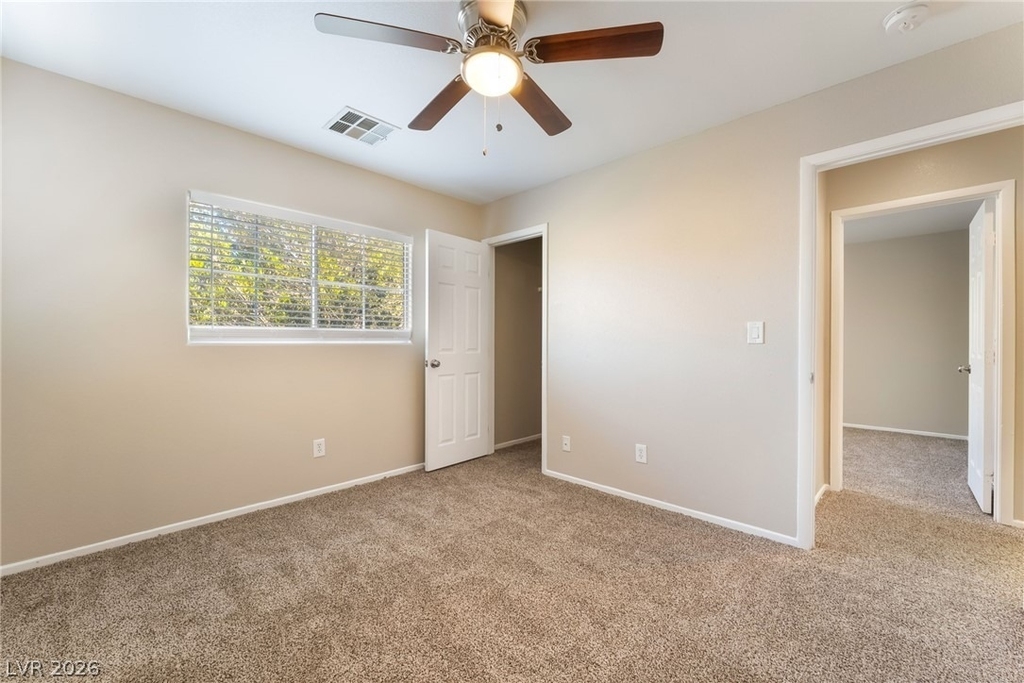 647 Moonlight Stroll Street - Photo 15