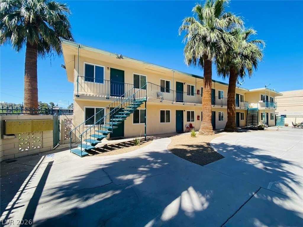 3762 Royal Crest Street - Photo 0
