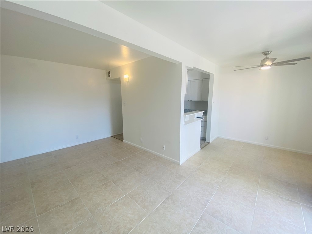 3762 Royal Crest Street - Photo 2