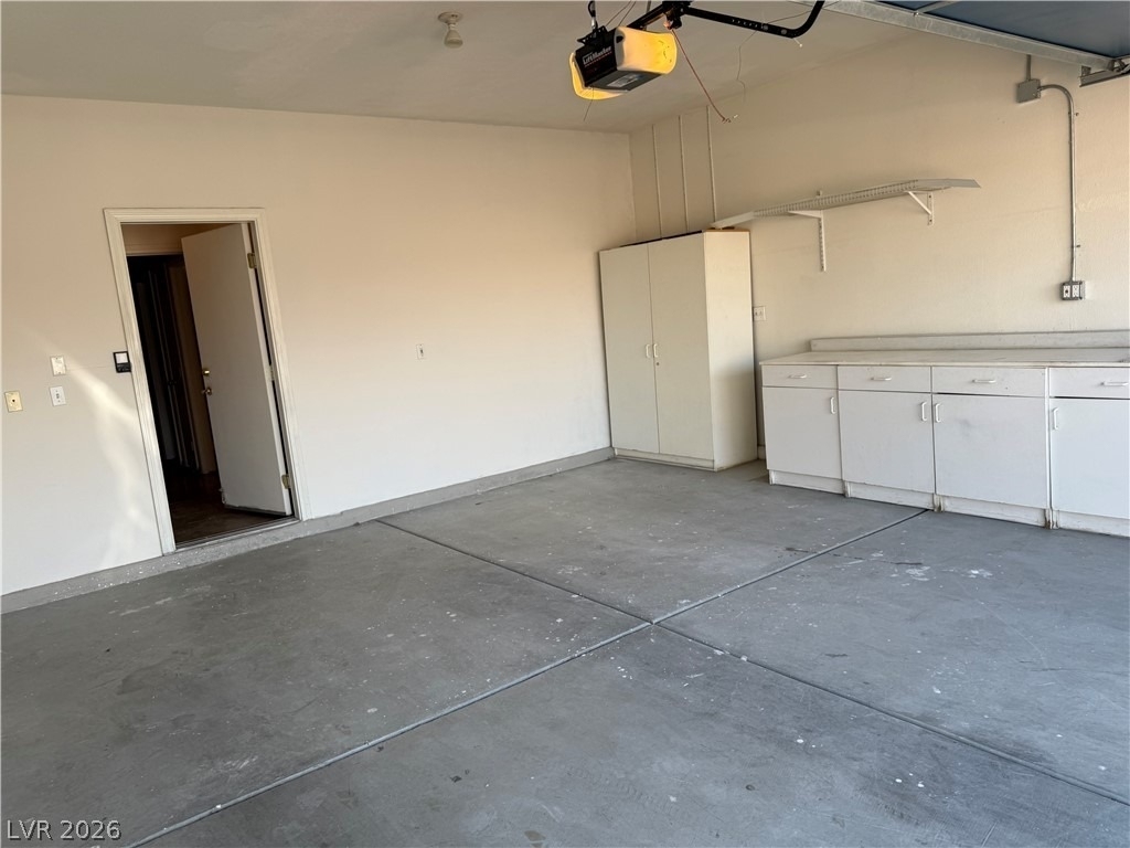 1007 Misty Rose Avenue - Photo 8