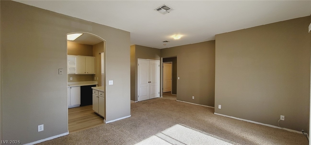 1900 N Torrey Pines Drive - Photo 3