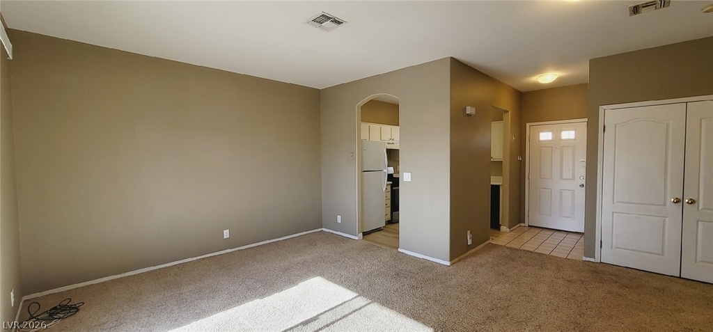 1900 N Torrey Pines Drive - Photo 2