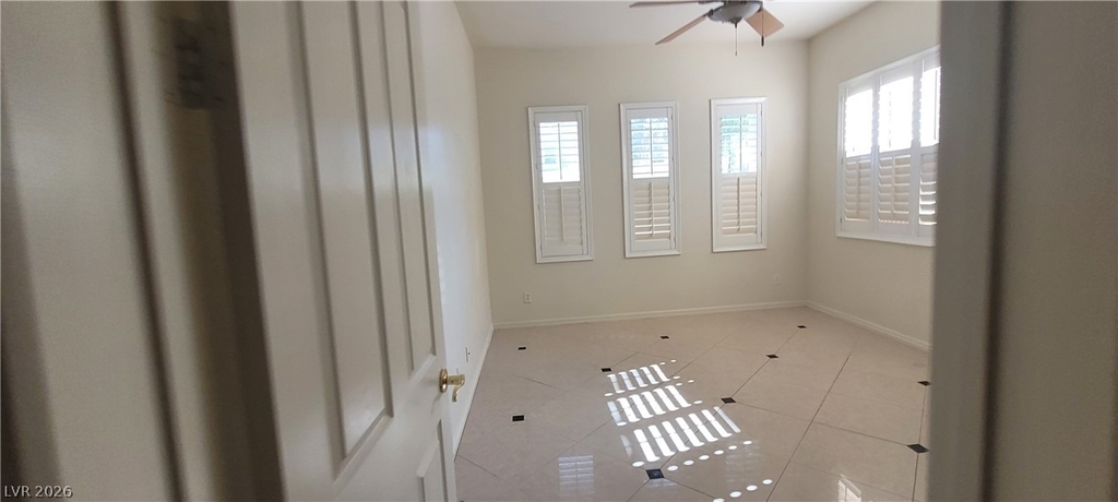 7728 Villa De La Paz Avenue - Photo 26