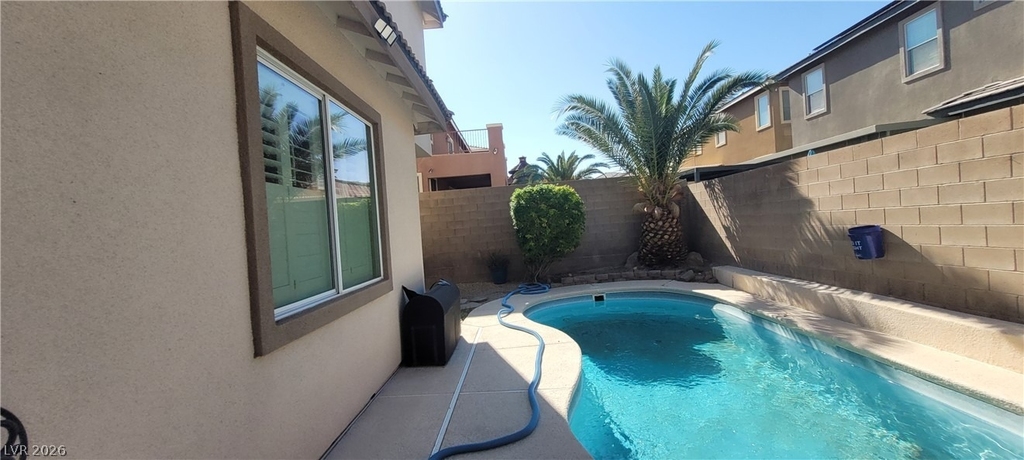 7728 Villa De La Paz Avenue - Photo 17