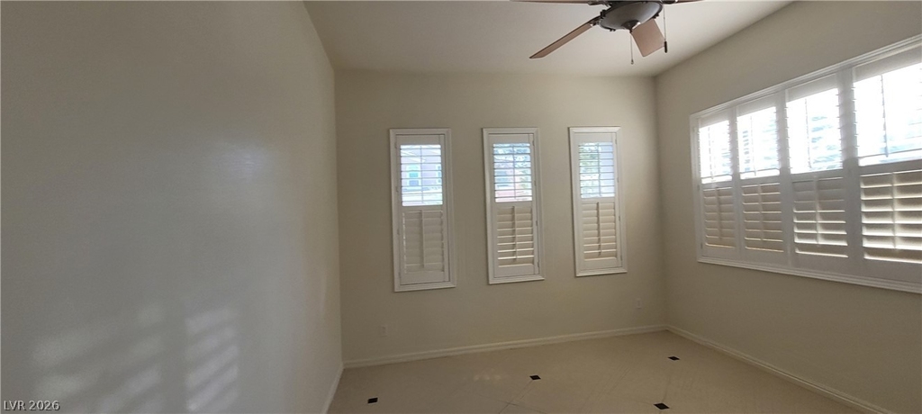 7728 Villa De La Paz Avenue - Photo 27