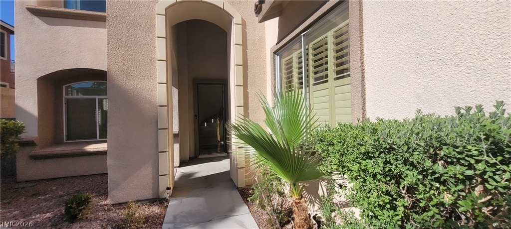 7728 Villa De La Paz Avenue - Photo 13