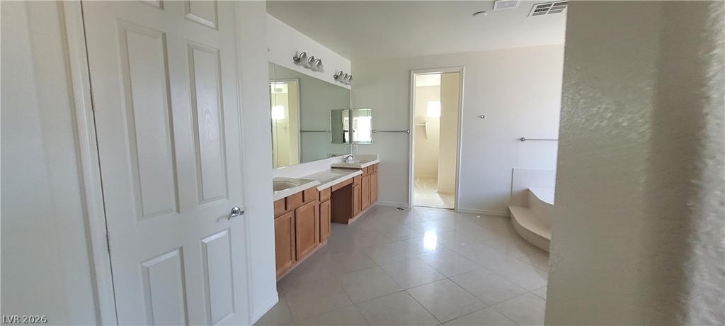 7728 Villa De La Paz Avenue - Photo 60