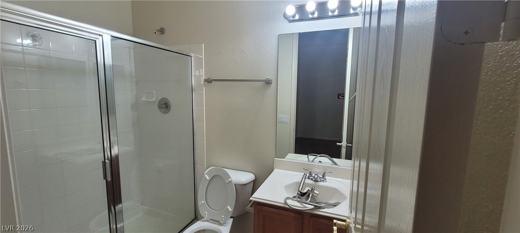 7728 Villa De La Paz Avenue - Photo 36