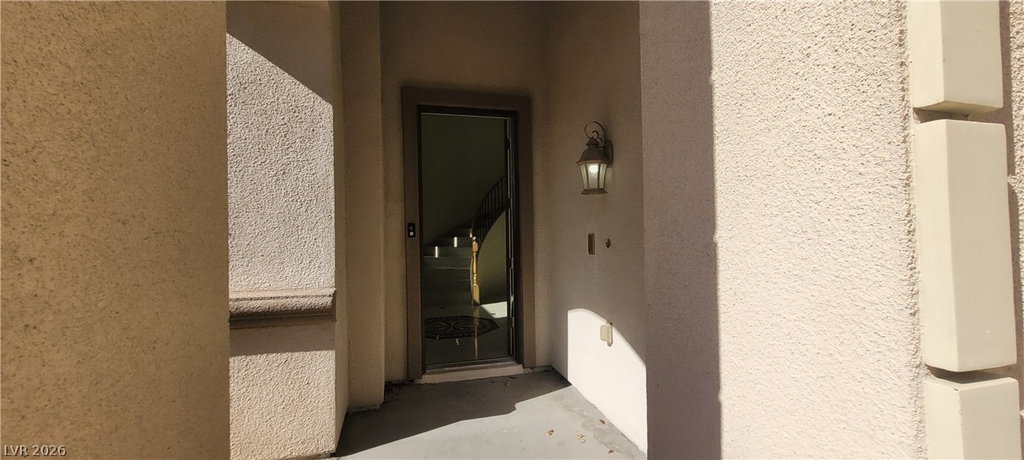 7728 Villa De La Paz Avenue - Photo 14