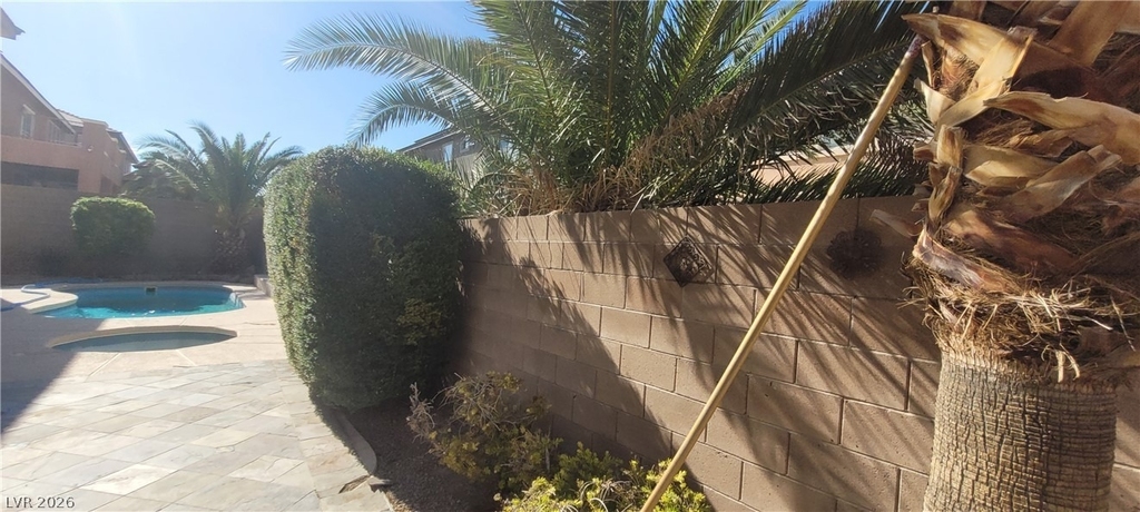 7728 Villa De La Paz Avenue - Photo 15