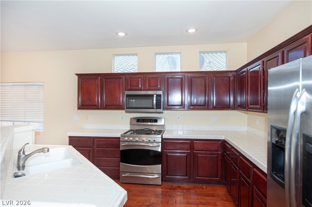 10338 Queens Church Avenue - Photo 9