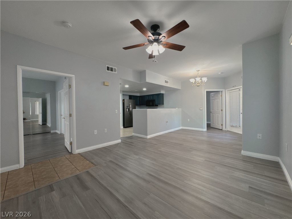 10245 S Maryland Parkway - Photo 2