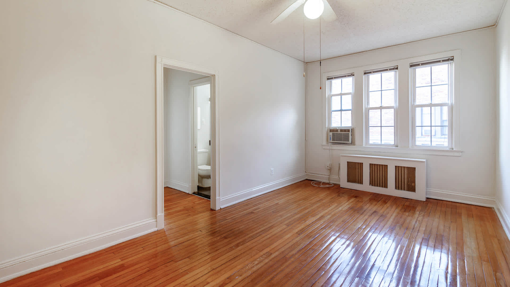 4850 Connecticut Ave. Nw - Photo 46