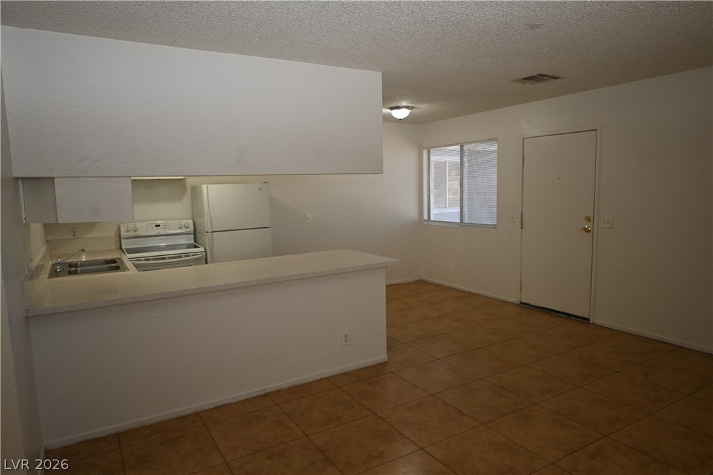 302 Eastminister Court - Photo 6