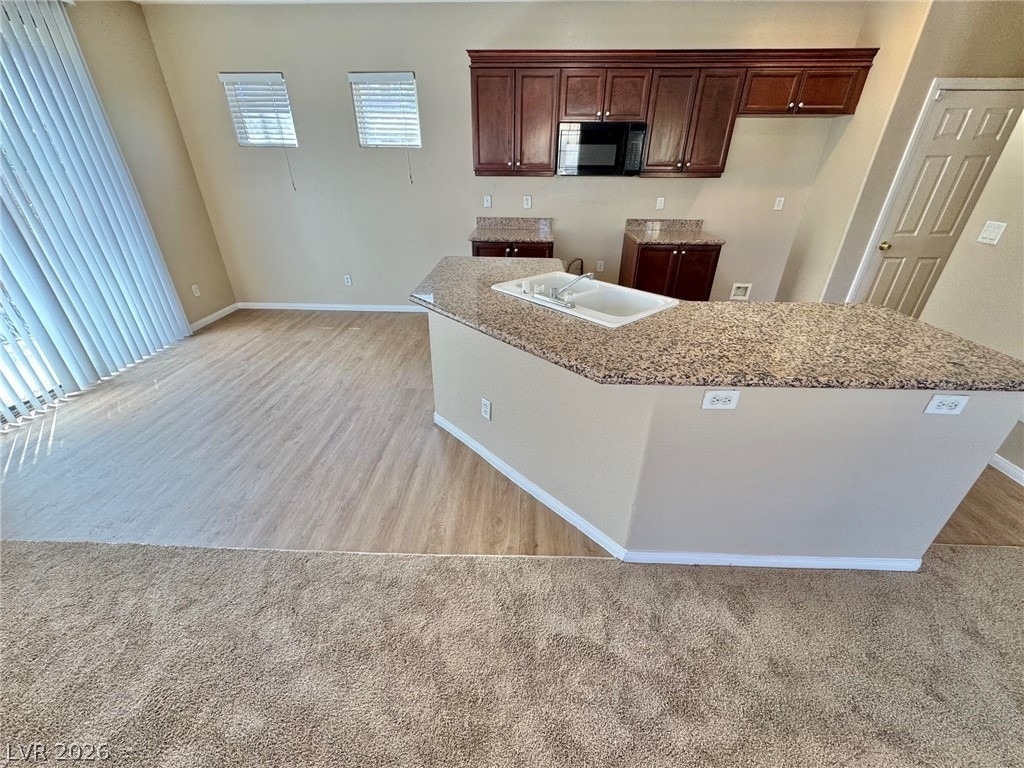 8121 Retriever Avenue - Photo 3
