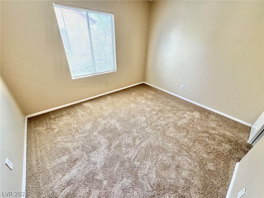 8121 Retriever Avenue - Photo 10
