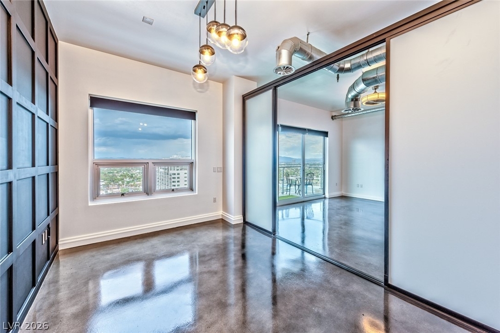 200 Hoover Avenue - Photo 4