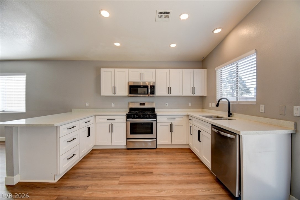 4009 Hidden Oasis Court - Photo 6
