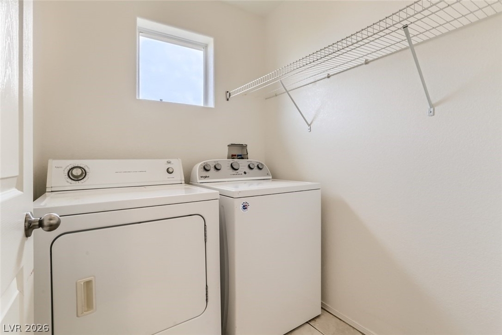 2537 Begonia Valley Avenue - Photo 22