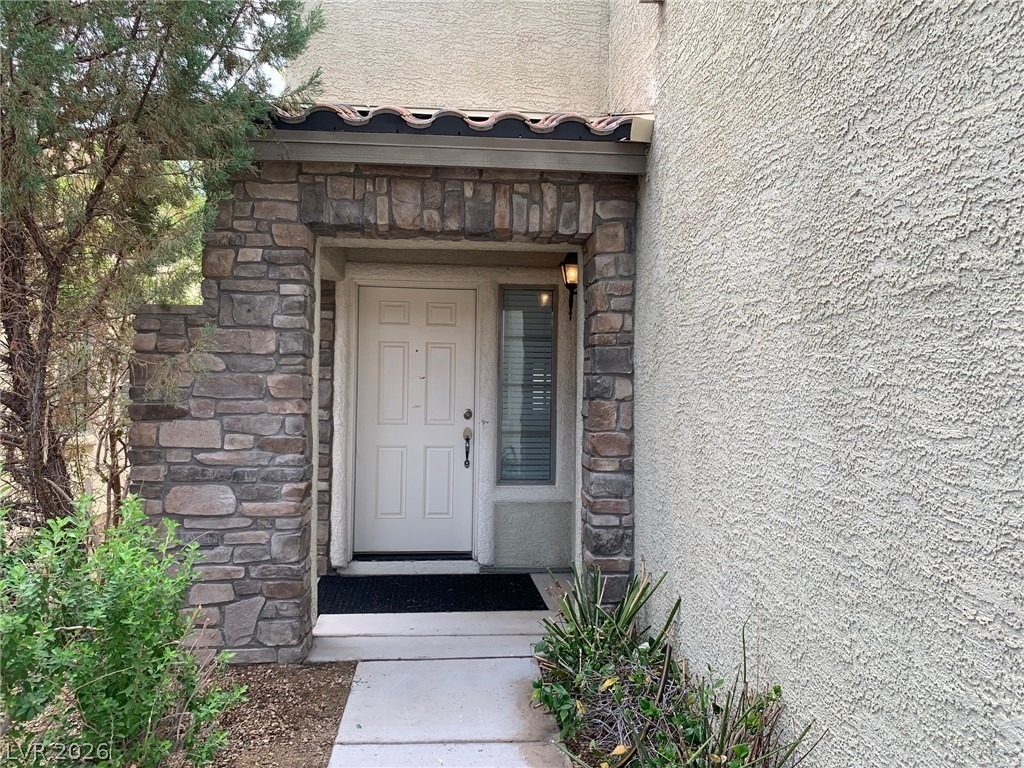 9933 W Diablo Drive - Photo 1