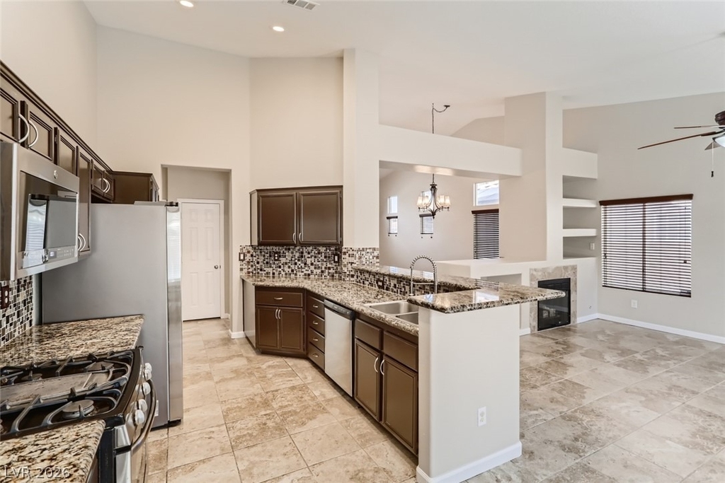 8336 Cabin Peak Street - Photo 4