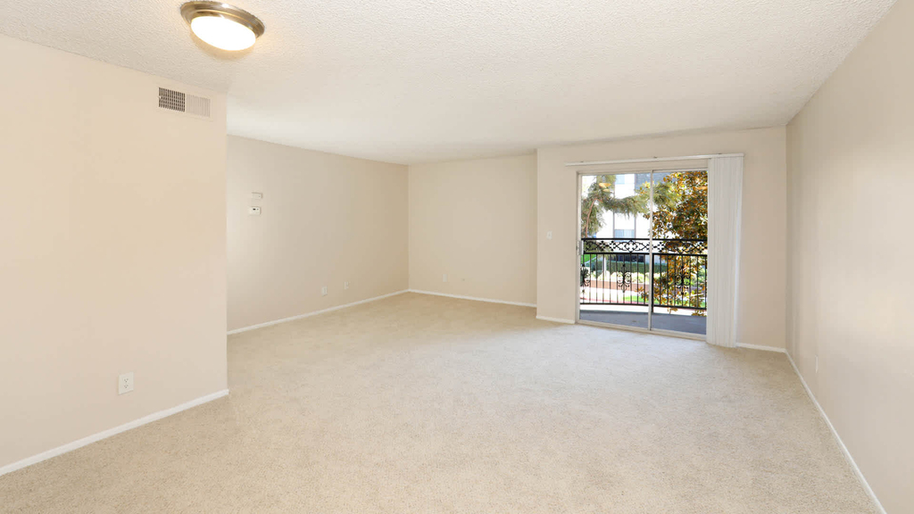 411 South Virgil - Photo 12