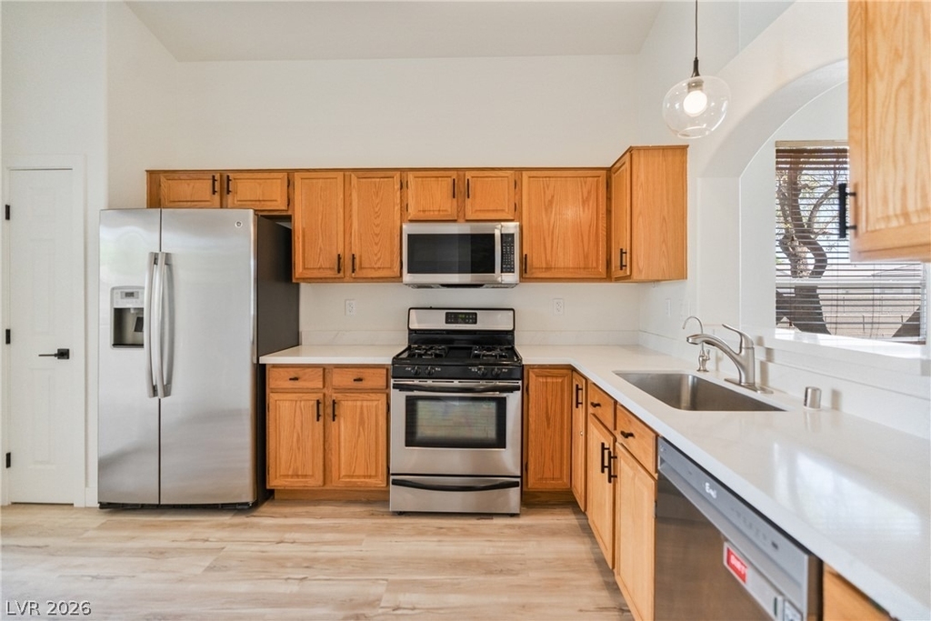 3213 Bracknell Street - Photo 3