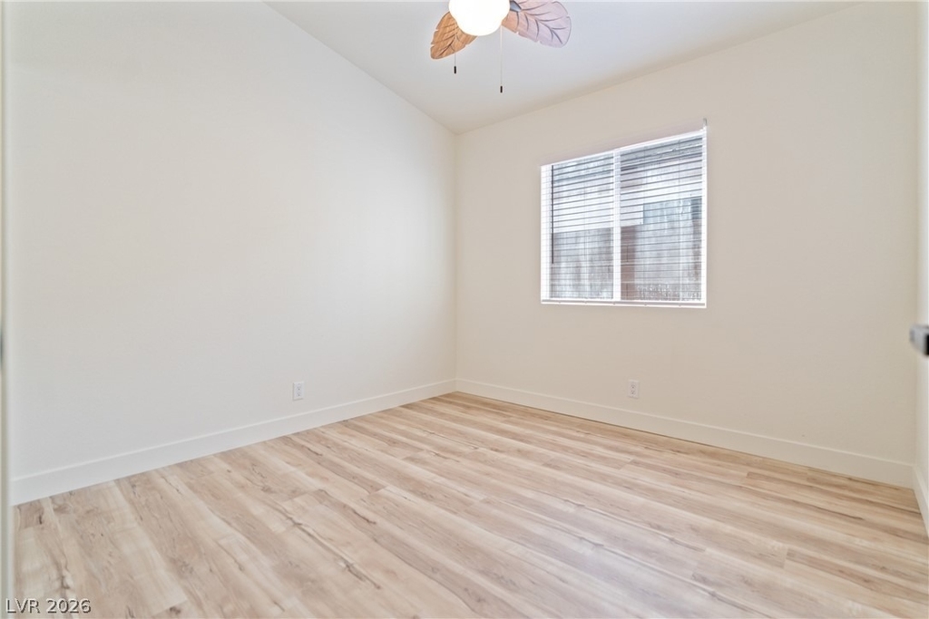 3213 Bracknell Street - Photo 7
