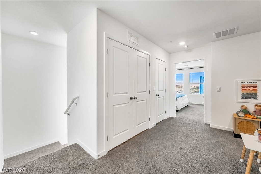 914 Rosy Starling Street - Photo 32