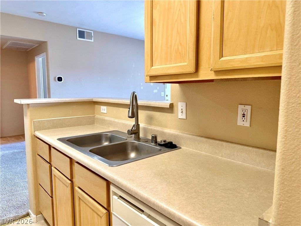 2615 W Gary Avenue - Photo 10