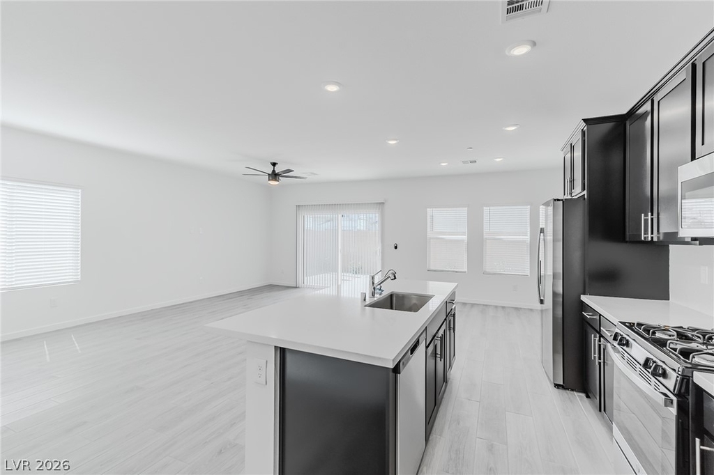 9927 Kimura Hills Avenue - Photo 8