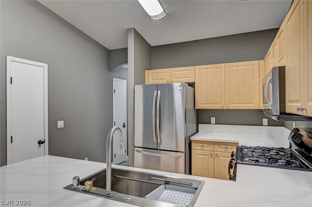 9333 Leaping Deer Place - Photo 7