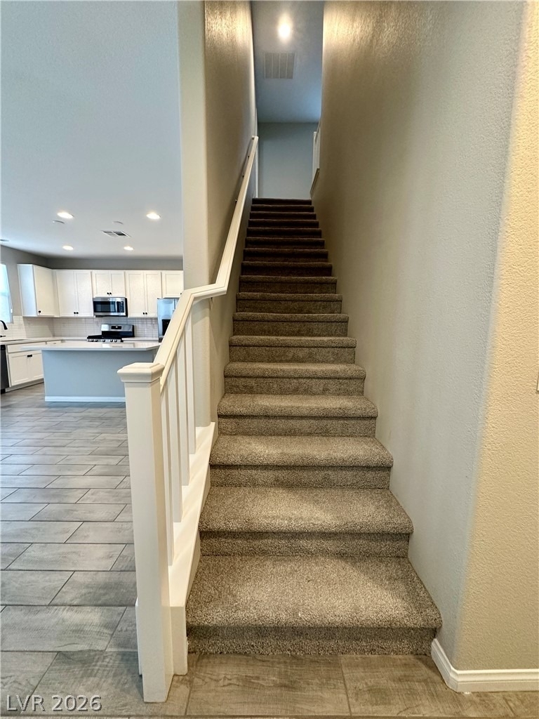 10216 Ullom Drive - Photo 7