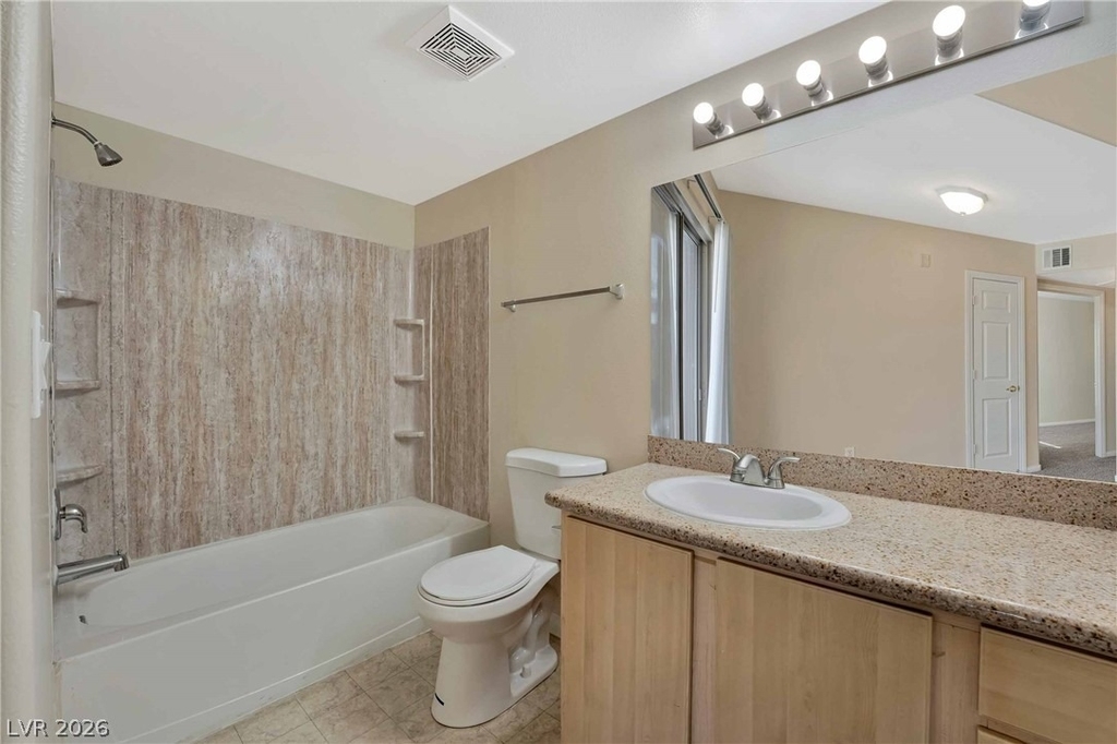 8000 Badura Avenue - Photo 8